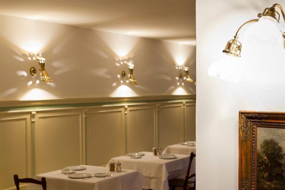 Ottmanngut Suite And Breakfast Merano Eksteriør bilde
