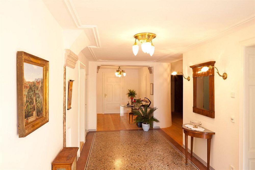 Ottmanngut Suite And Breakfast Merano Eksteriør bilde